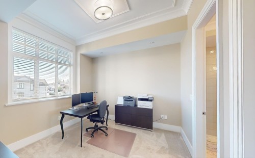 8591 Fairhurst Road, Richmond, BC 