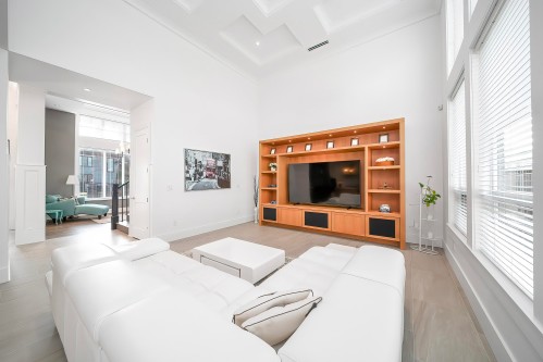 8591 Fairhurst Road, Richmond, BC 