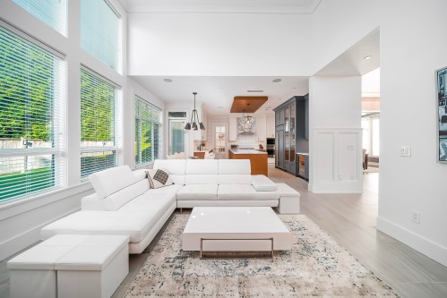 8591 Fairhurst Road, Richmond, BC 