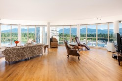 1701-1888 Alberni Street  Vancouver, BC V6G 1B3