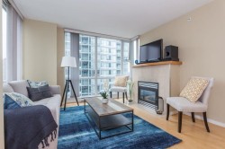 1077 Marinaside Crescent  Vancouver, BC V6Z 2Z4