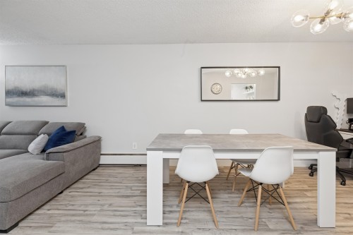 102-4111 Francis Road, Richmond, BC 