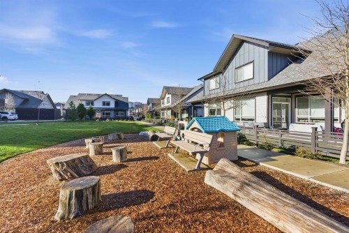 2478A Wren Drive, Delta, BC 