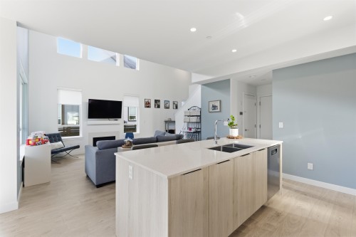 2478A Wren Drive, Delta, BC 