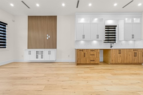 7633 Rosewood Street, Burnaby, BC 