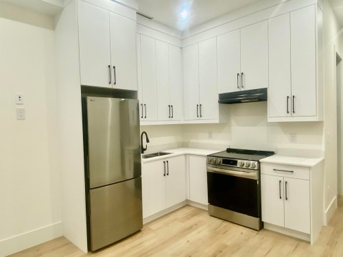 7633 Rosewood Street, Burnaby, BC 