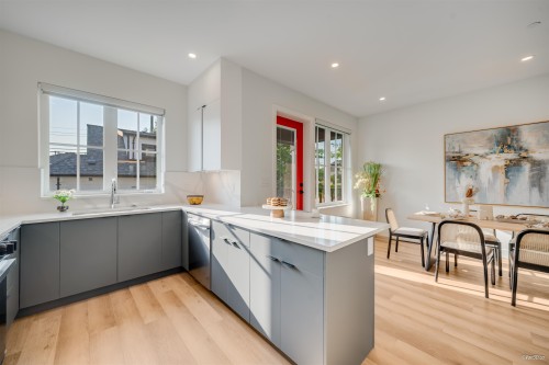 6709 Fleming Street, Vancouver, BC 