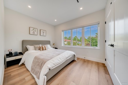 6709 Fleming Street, Vancouver, BC 