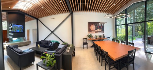 2409 Windridge Drive, North Vancouver, BC 