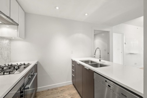 502-110 Switchmen Street, Vancouver, BC 