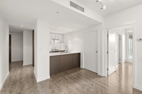 502-110 Switchmen Street, Vancouver, BC 