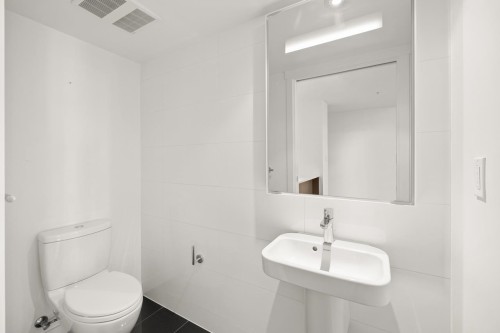 502-110 Switchmen Street, Vancouver, BC 