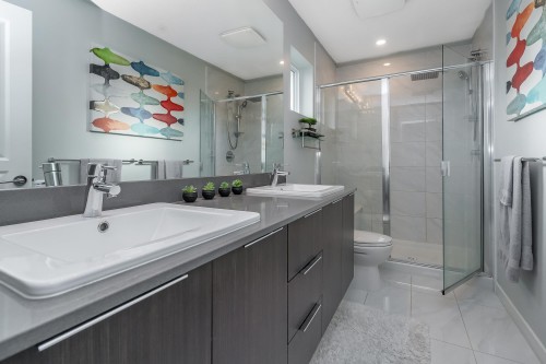 1001-11295 Pazarena Place, Maple Ridge, BC 