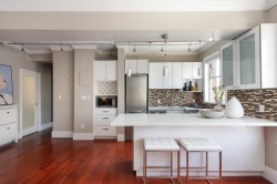 55-777 Burrard Street  Vancouver, BC V6Z 1X6