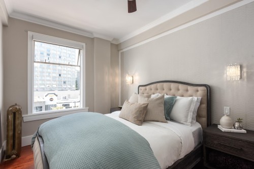 55-777 Burrard Street, Vancouver, BC 