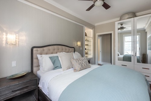 55-777 Burrard Street, Vancouver, BC 