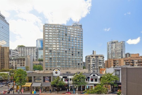 55-777 Burrard Street, Vancouver, BC 