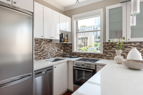 55-777 Burrard Street, Vancouver, BC 