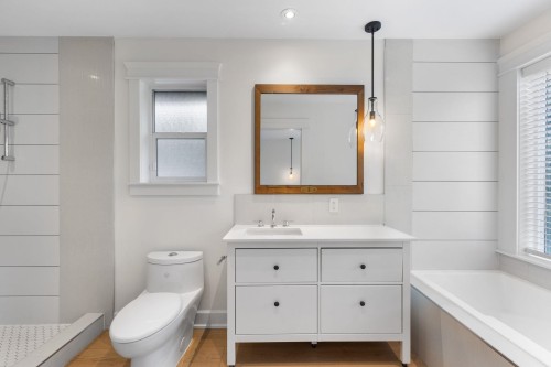 3214 Mariner Way, Coquitlam, BC 