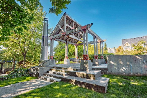 111-6833 Village Green, Burnaby, BC 