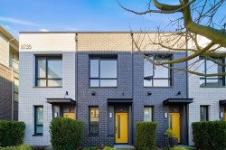 16-9735 University Crescent  Burnaby, BC V5A 0E8