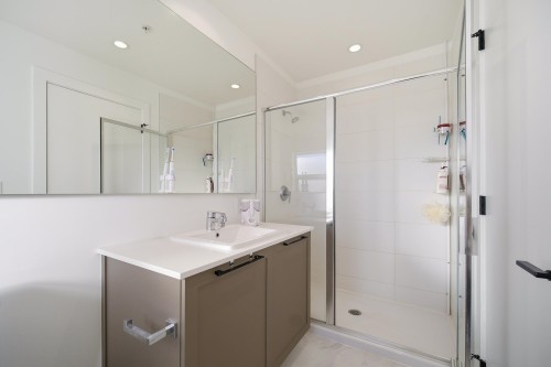 16-9735 University Crescent, Burnaby, BC 