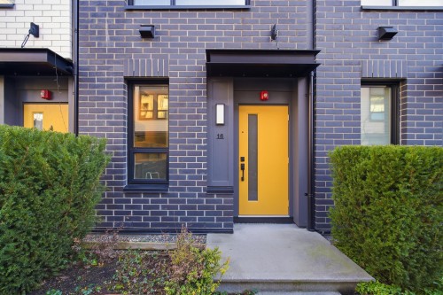 16-9735 University Crescent, Burnaby, BC 