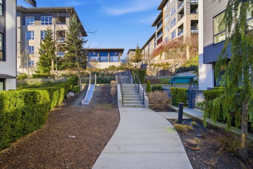 16-9735 University Crescent, Burnaby, BC 