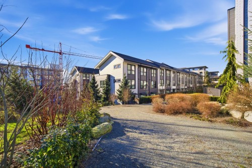 16-9735 University Crescent, Burnaby, BC 