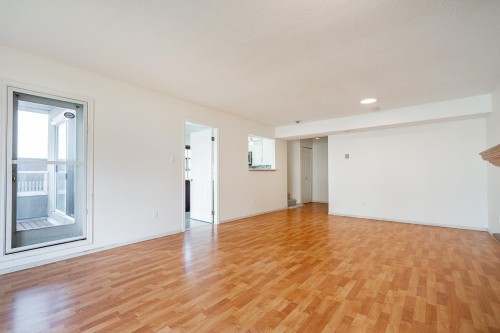 217-5700 Arcadia Road, Richmond, BC 