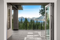 1028 Goat Ridge Drive  Britannia Beach, BC V8B 1J2