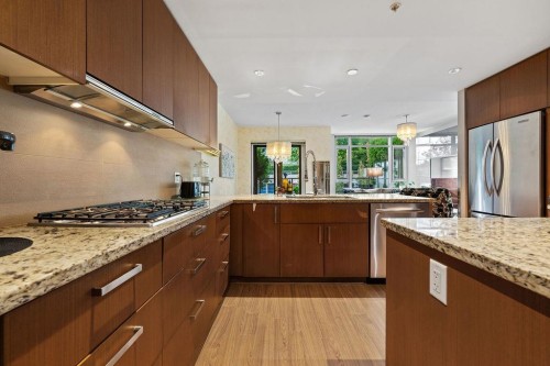 306-1155 The High Street, Coquitlam, BC 