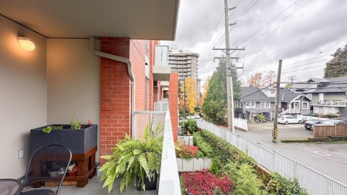 411-3811 Hastings Street, Burnaby, BC 