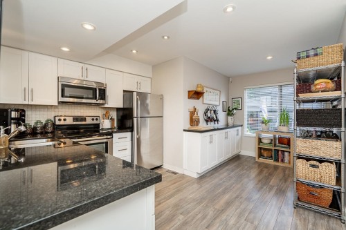 4590 Elmgrove Drive, Burnaby, BC 