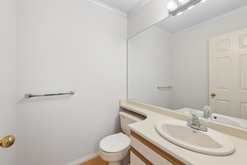 912 Roche Point Drive, North Vancouver, BC 