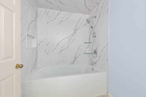 912 Roche Point Drive, North Vancouver, BC 