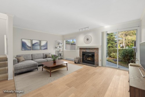 912 Roche Point Drive, North Vancouver, BC 