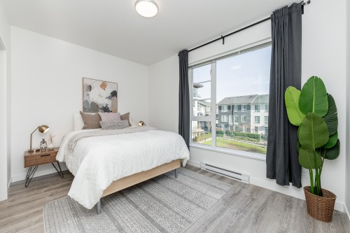 304-516 Foster Avenue, Coquitlam, BC 