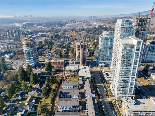 304-516 Foster Avenue, Coquitlam, BC 