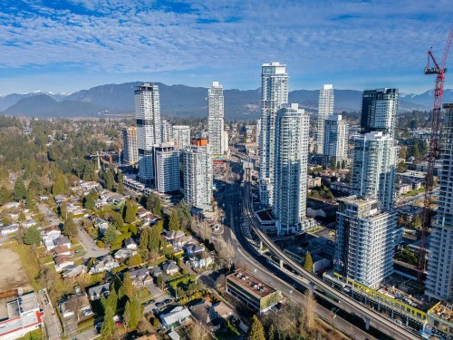 304-516 Foster Avenue, Coquitlam, BC 