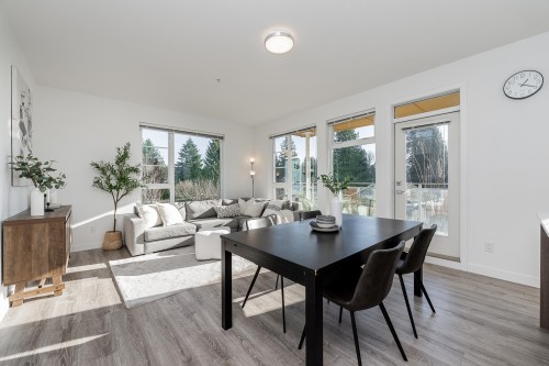 304-516 Foster Avenue, Coquitlam, BC 