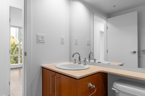 705-550 Pacific Street, Vancouver, BC 