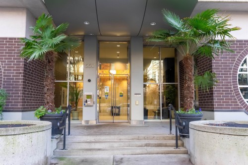 705-550 Pacific Street, Vancouver, BC 