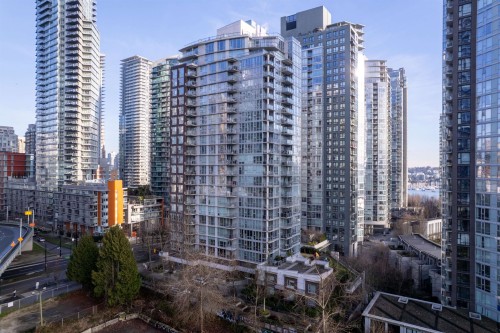 705-550 Pacific Street, Vancouver, BC 