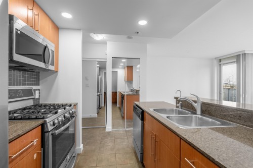 705-550 Pacific Street, Vancouver, BC 