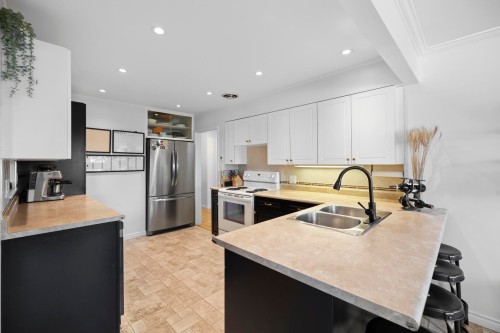 6529 Dawson Street, Vancouver, BC 