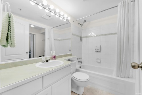 207-12025 207A Street, Maple Ridge, BC 