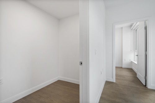 302-4908 Cambie Street, Vancouver, BC 