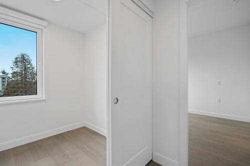 302-4908 Cambie Street, Vancouver, BC 