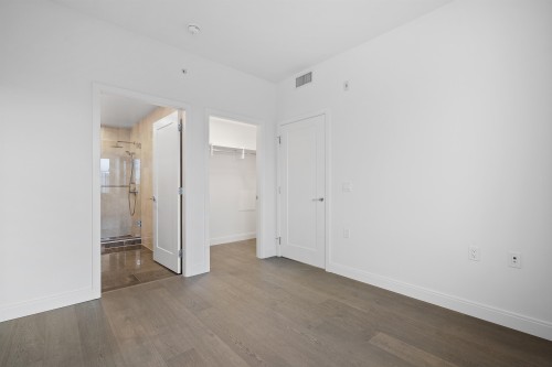 302-4908 Cambie Street, Vancouver, BC 